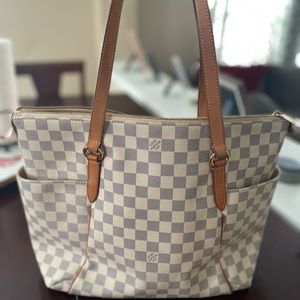 Louis Vuitton Damier Azur Totally MM 💥💥SOLD💥💥